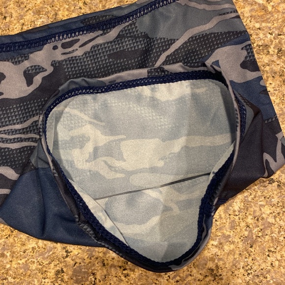 Youth Cooling Neck Neck Gaiter Multifunctional Face& Neck Cover Ages 8+ OS UPF50 - Picture 12 of 13